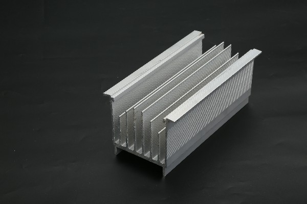 6063-T5麻豆精品一区二区三区AV沈娜娜