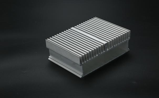 麻豆精品一区二区三区AV沈娜娜散热器分析