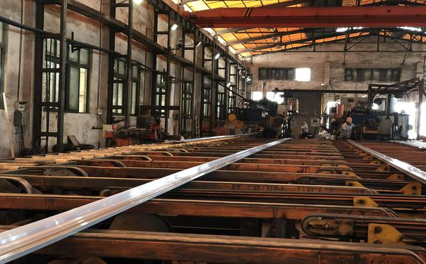 麻豆精品一区二区三区AV沈娜娜挤压 麻豆精品一区二区三区AV沈娜娜挤压