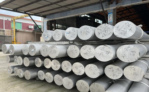 铝挤压原材料铝棒 铝挤压原材料铝棒