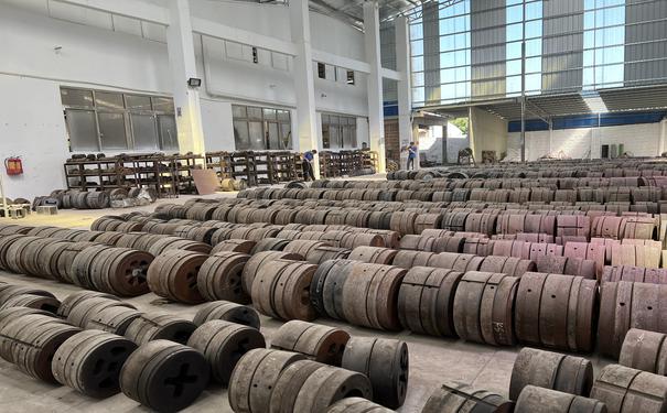 麻豆精品一区二区三区AV沈娜娜挤压模具